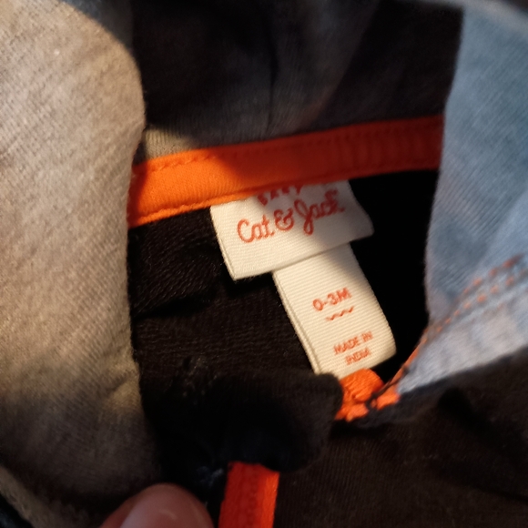 Cat & Jack Halloween Dinosaur Skeleton Zip Up Hooded Romper - Picture 5 of 6